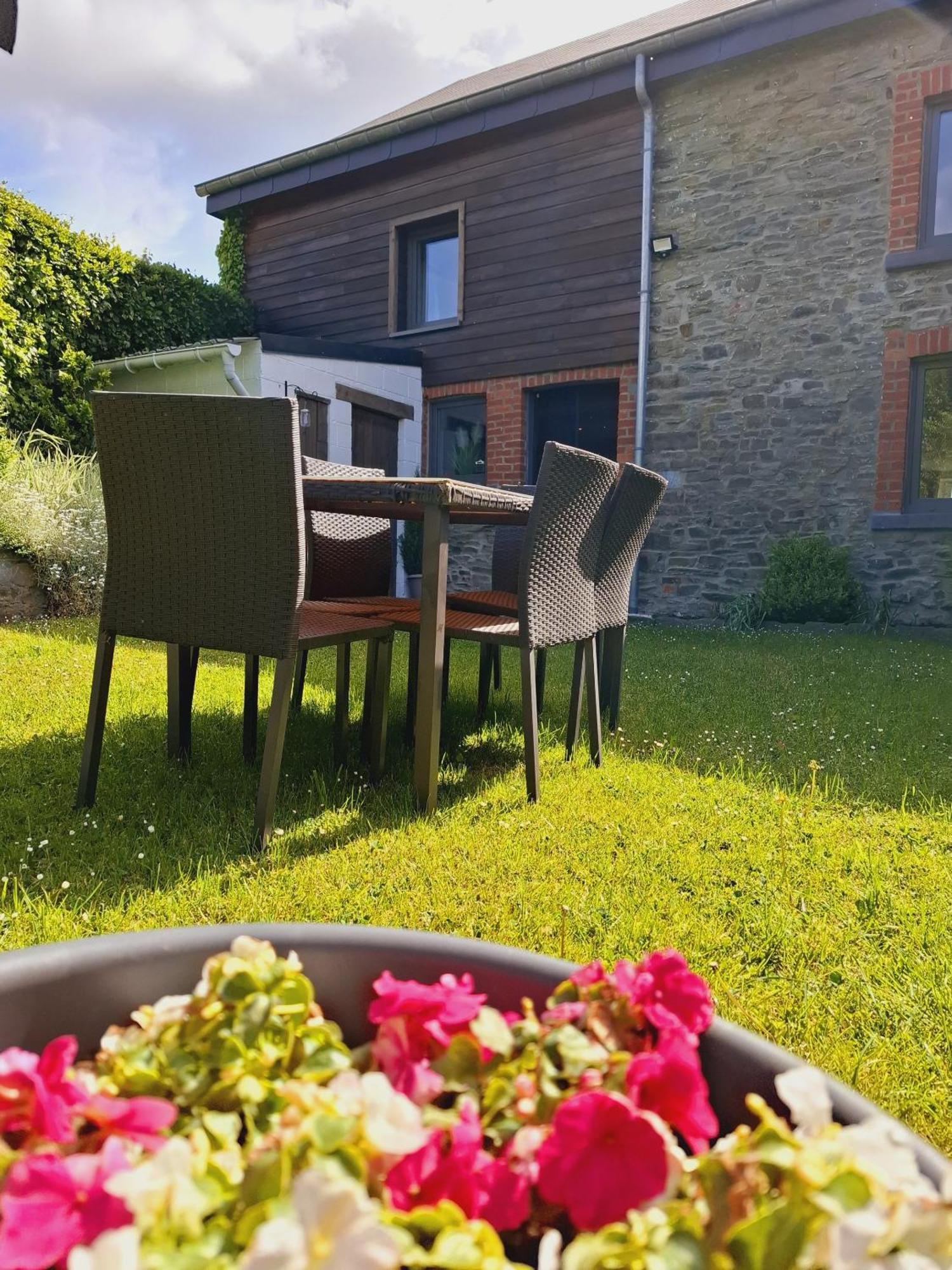 Le Gai Pinson Villa Beausaint Dış mekan fotoğraf